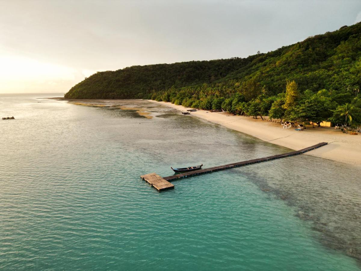 Cruiser Island By Swiss-Belhotel Ko Lone Exteriör bild